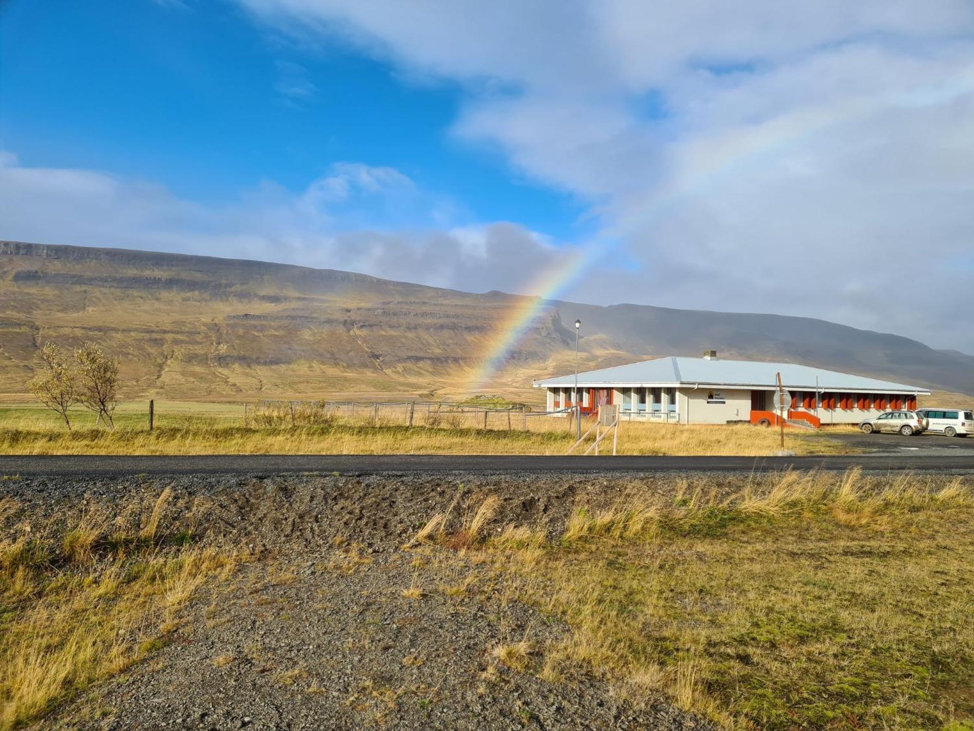 Hotel Hvitserkur Hvammstangi Exterior photo